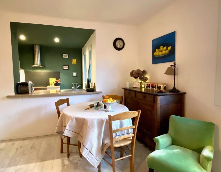 Appartement Chaleureux Entre Zola Et Proce. Nantes Exteriér fotografie